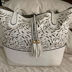 EUC White or Gold Purse